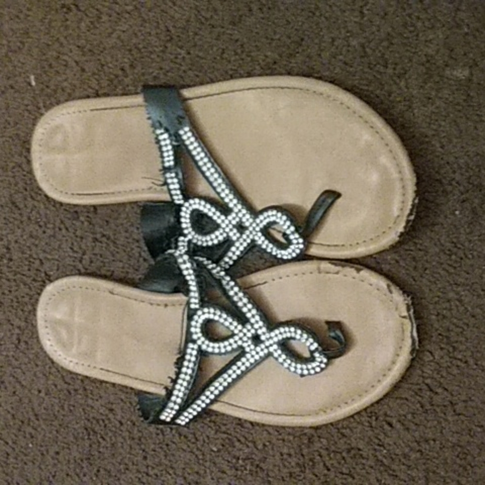 Sandles